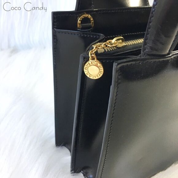 🔃Bulgari Black Leather Accordion Crossbody Bag - Picture 10 of 16